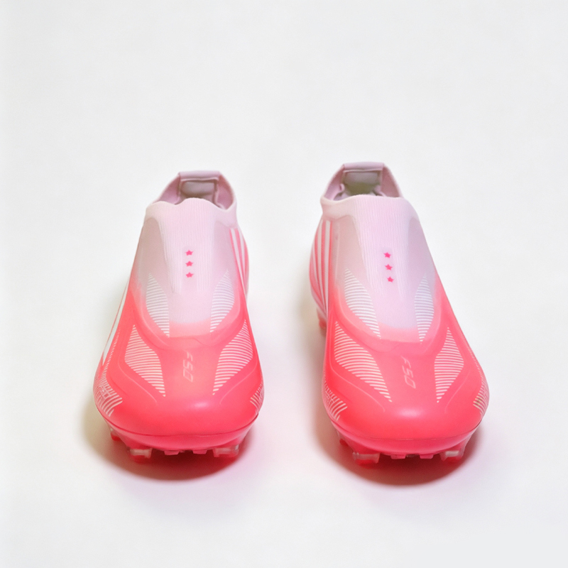 Футбольные бутсы NO-LACE F50 в – обзор и цена Sports Equipment For Boys