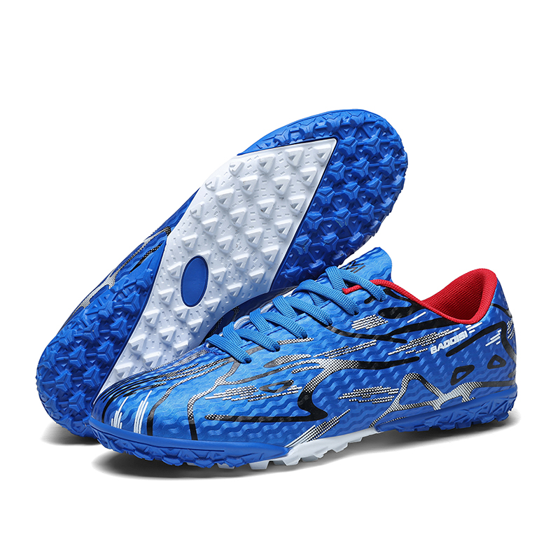 Футбольные бутсы TF с шипами д – обзор и цена Sports Equipment For Boys